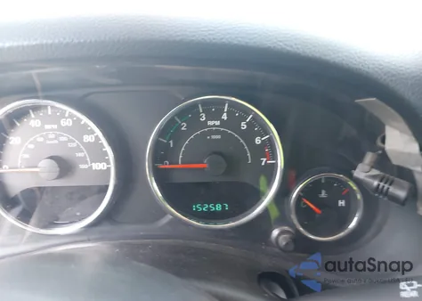 2013 Jeep Wrangler Unlimited Sport z USA, uszkodzony, nr VIN 1C4BJWDG6DL619108